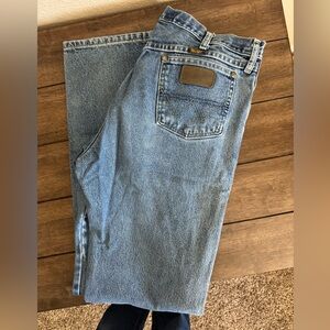 Men’s Wrangler Jeans
